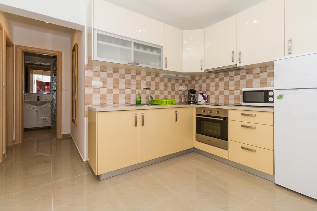 Apartments Villa-Ines Center 沃迪切 外观 照片