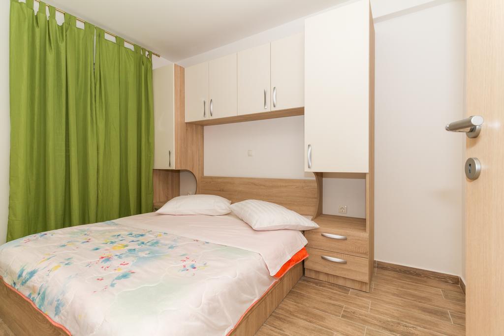 Apartments Villa-Ines Center 沃迪切 外观 照片