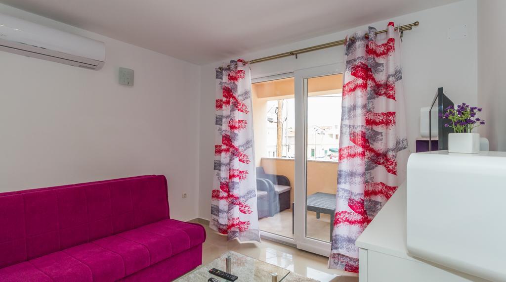 Apartments Villa-Ines Center 沃迪切 外观 照片