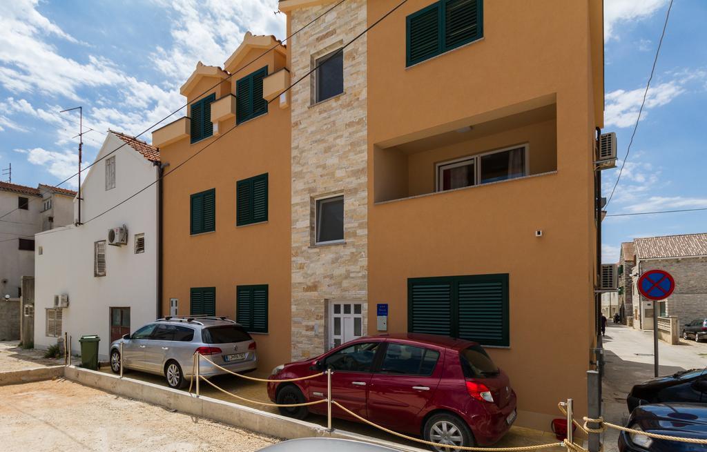 Apartments Villa-Ines Center 沃迪切 外观 照片